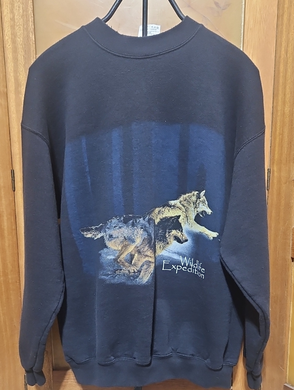 Vintage 90s Wildlife Expo Running Wolves Graphic Crewneck Sweatshirt Black Large
